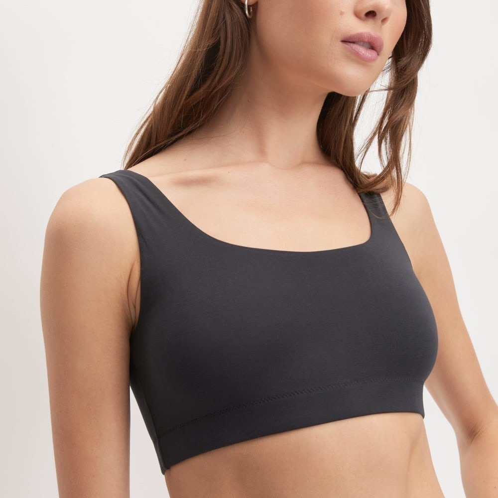 Everlane Perform Bra Black Recycled Nylon Square Neck Sports Bra Womens Medium